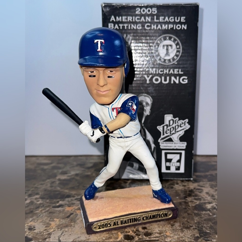 Texas Rangers Michael Young 2005 American League Batting Champion Bobblehead